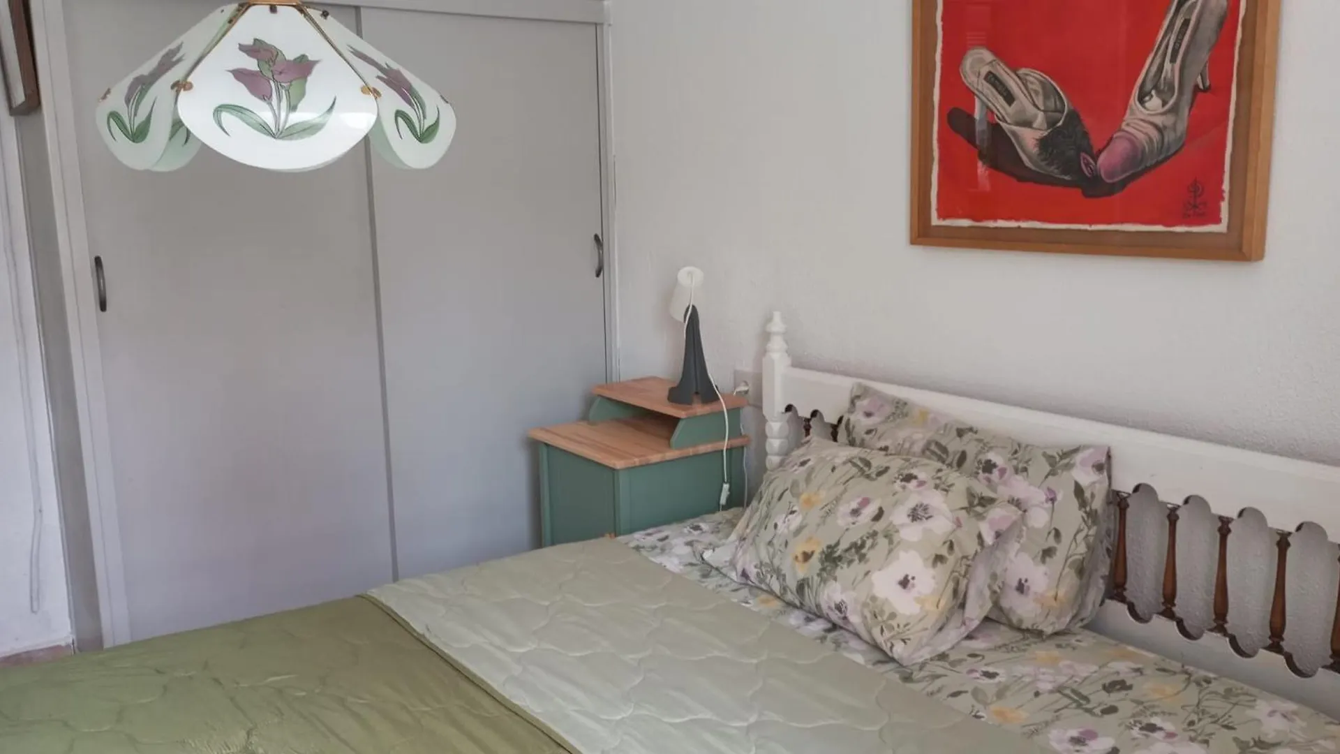 Coty'S Beach, Habitaciones En Casa Compartida ベナルマデナ ホームステイ